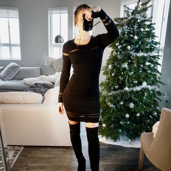 LAST ONE! 🖤MIMI BANDAGE DRESS🖤 - Picture 6 of 6